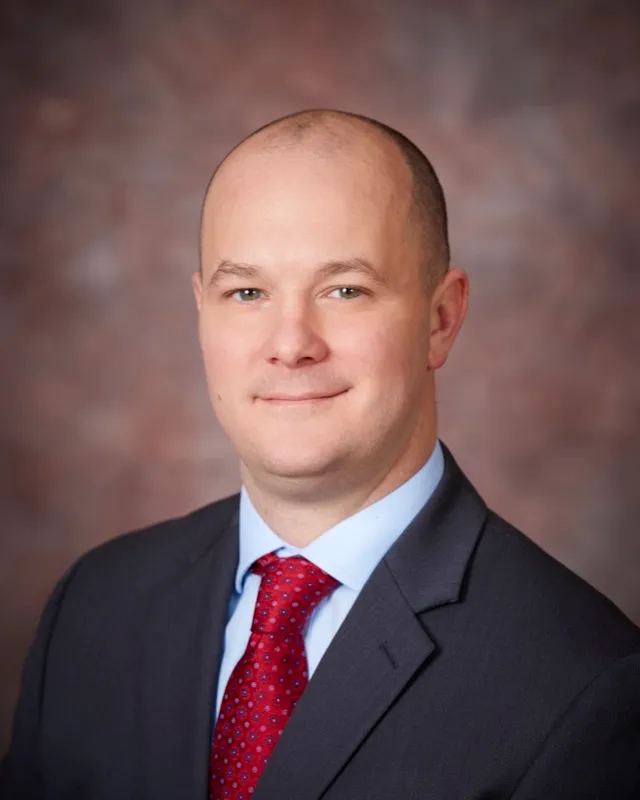 Headshot of Tim Loos, Chief Accounting Officer